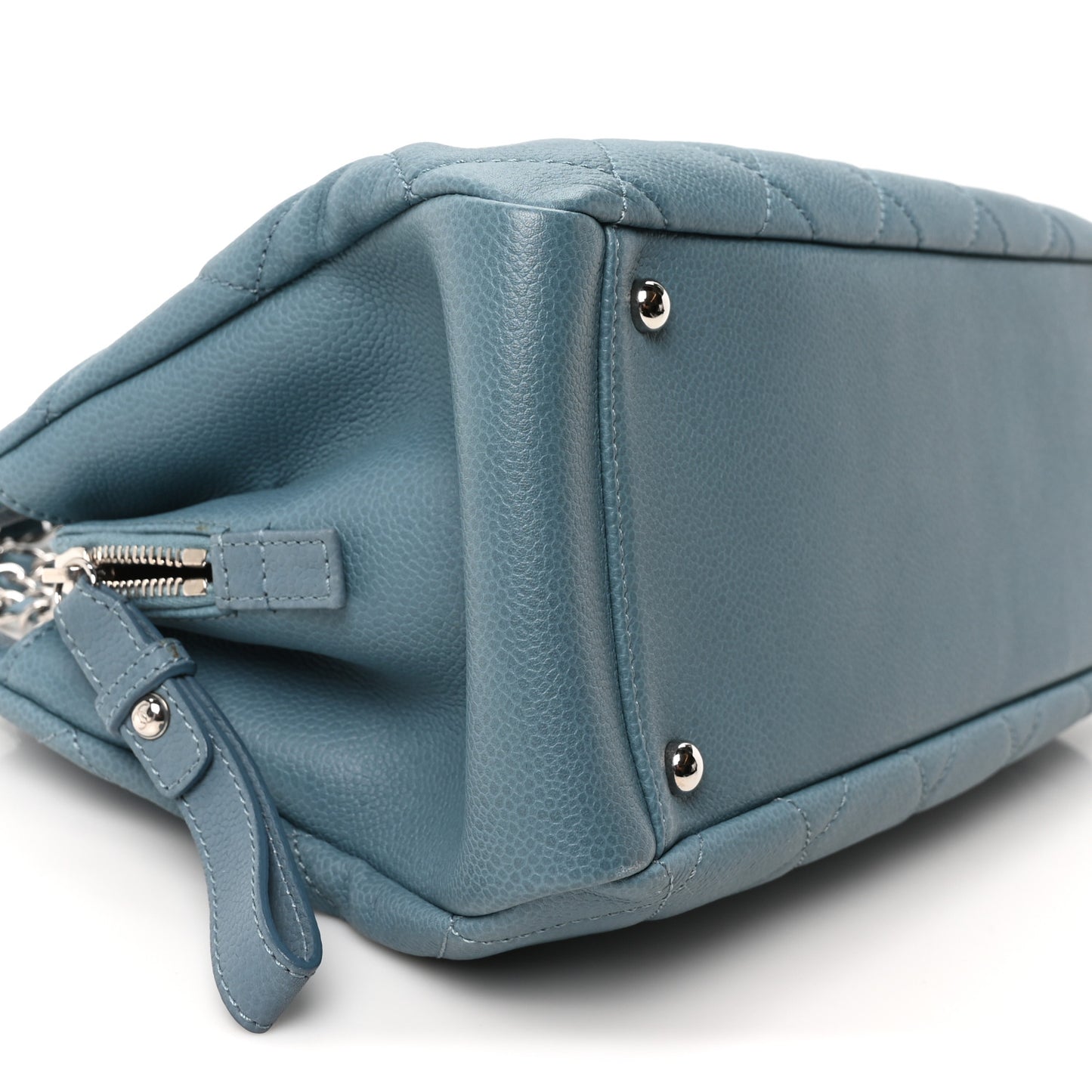 Caviar Quilted CC Timeless Soft Tote Blue