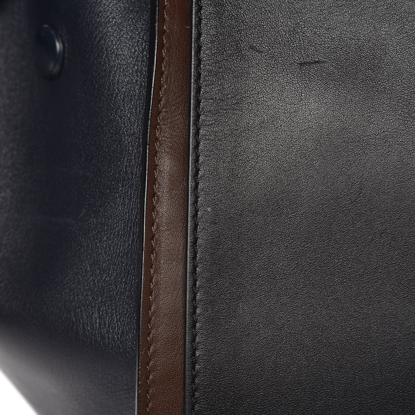 Smooth Calfskin Medium Tri-Color Trapeze