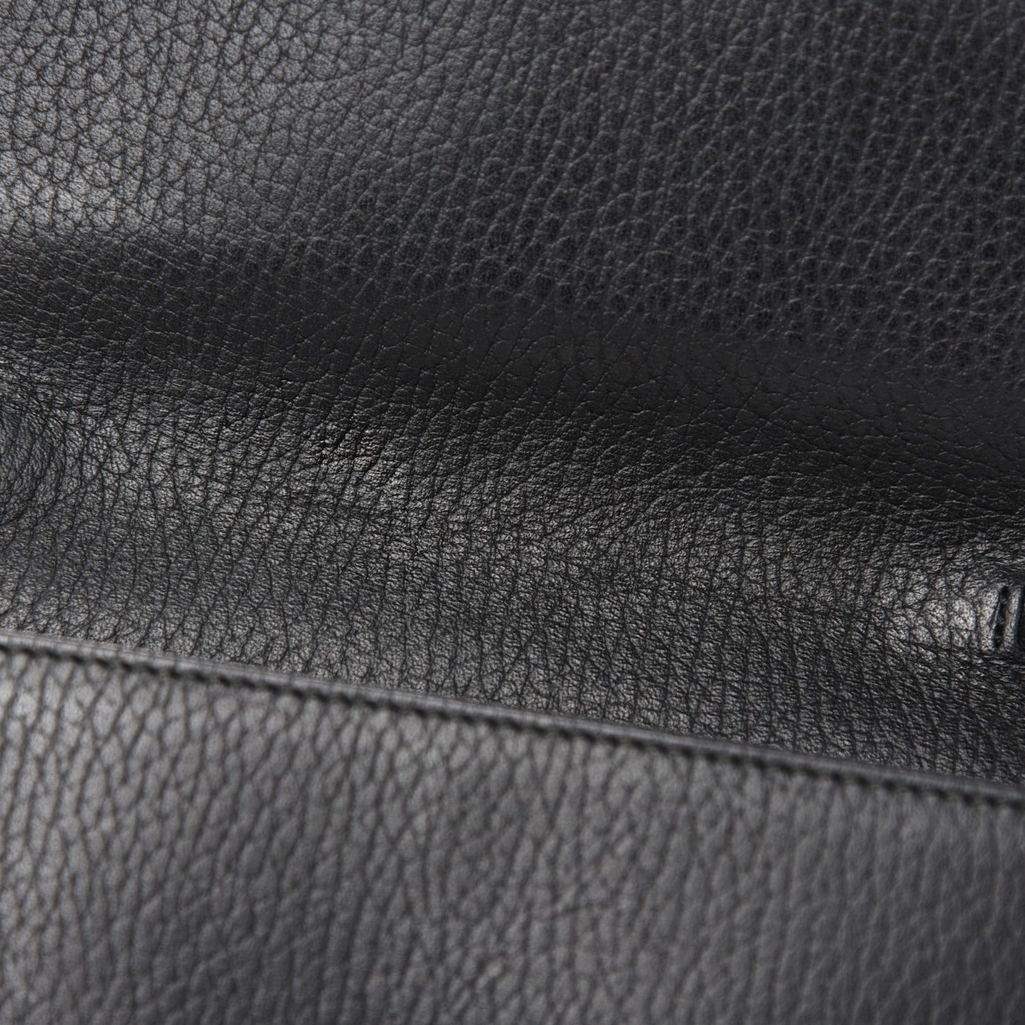 Dollar Calfskin Interlocking G Chain Wallet Black