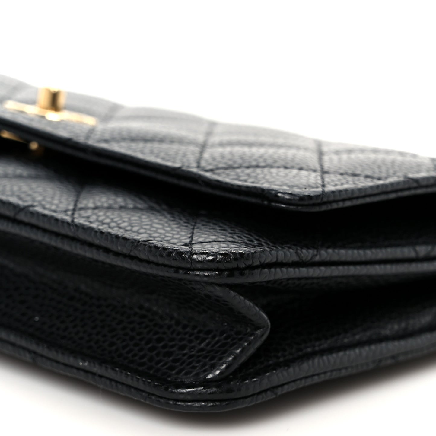 Caviar Quilted CC Turnlock Wallet On Chain WOC Black