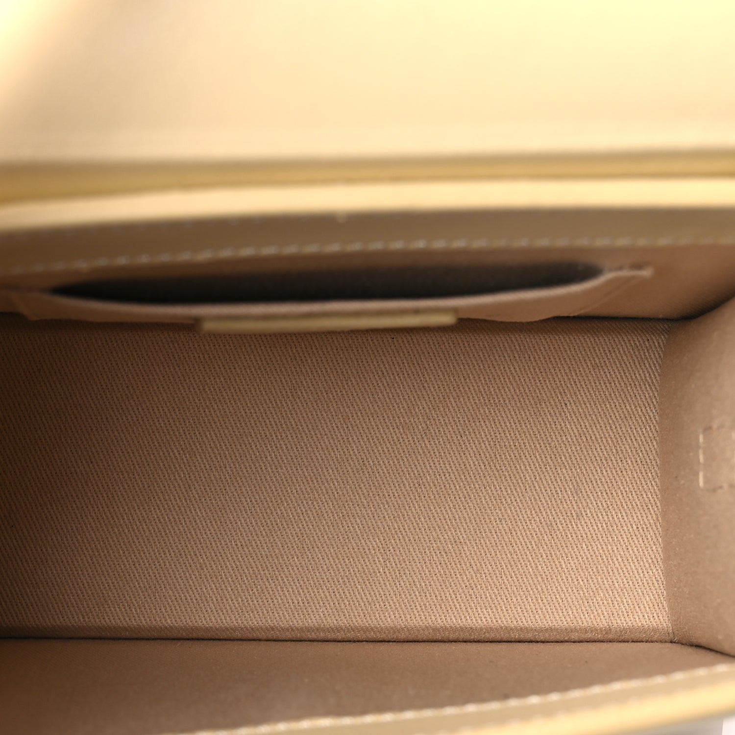 Jacquemus Smooth Calfskin Le Chiquito Noeud Beige 4 of 9