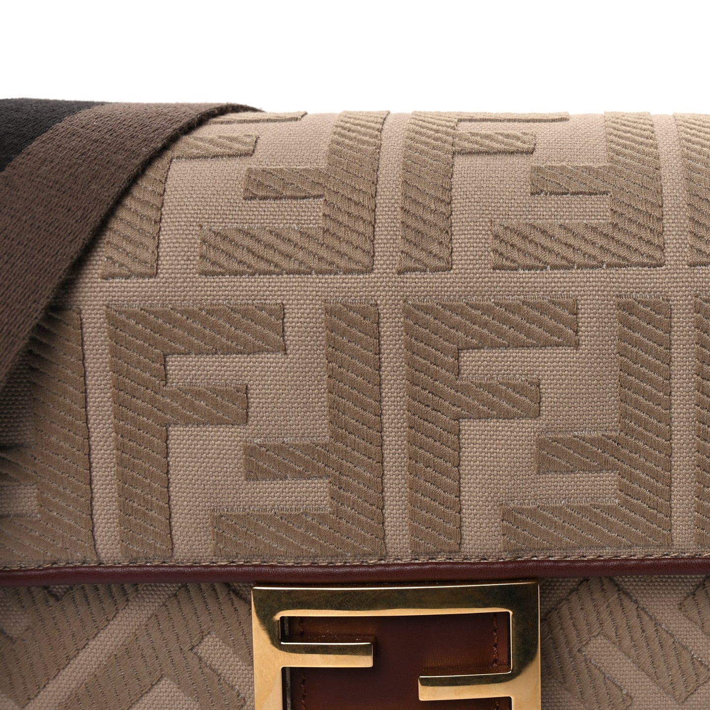 Sardinian Jacquard Vitello King FF 1974 Embroidered Baguette  Sand Ghianda
