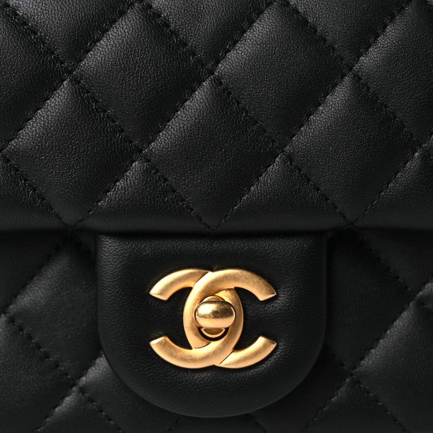 Lambskin Quilted Mini Rectangular Pearl Crush Flap Black