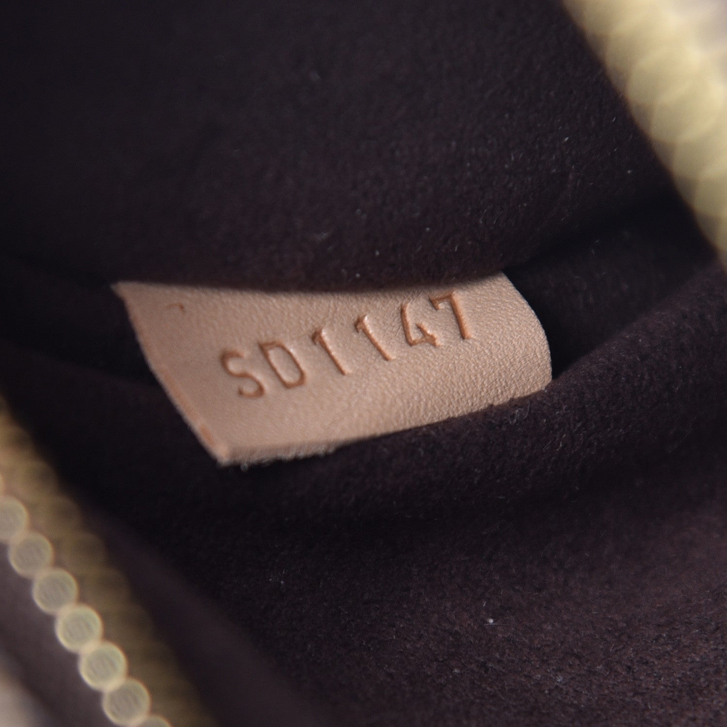 Louis Vuitton Monogram Pochette Metis 8 of 11