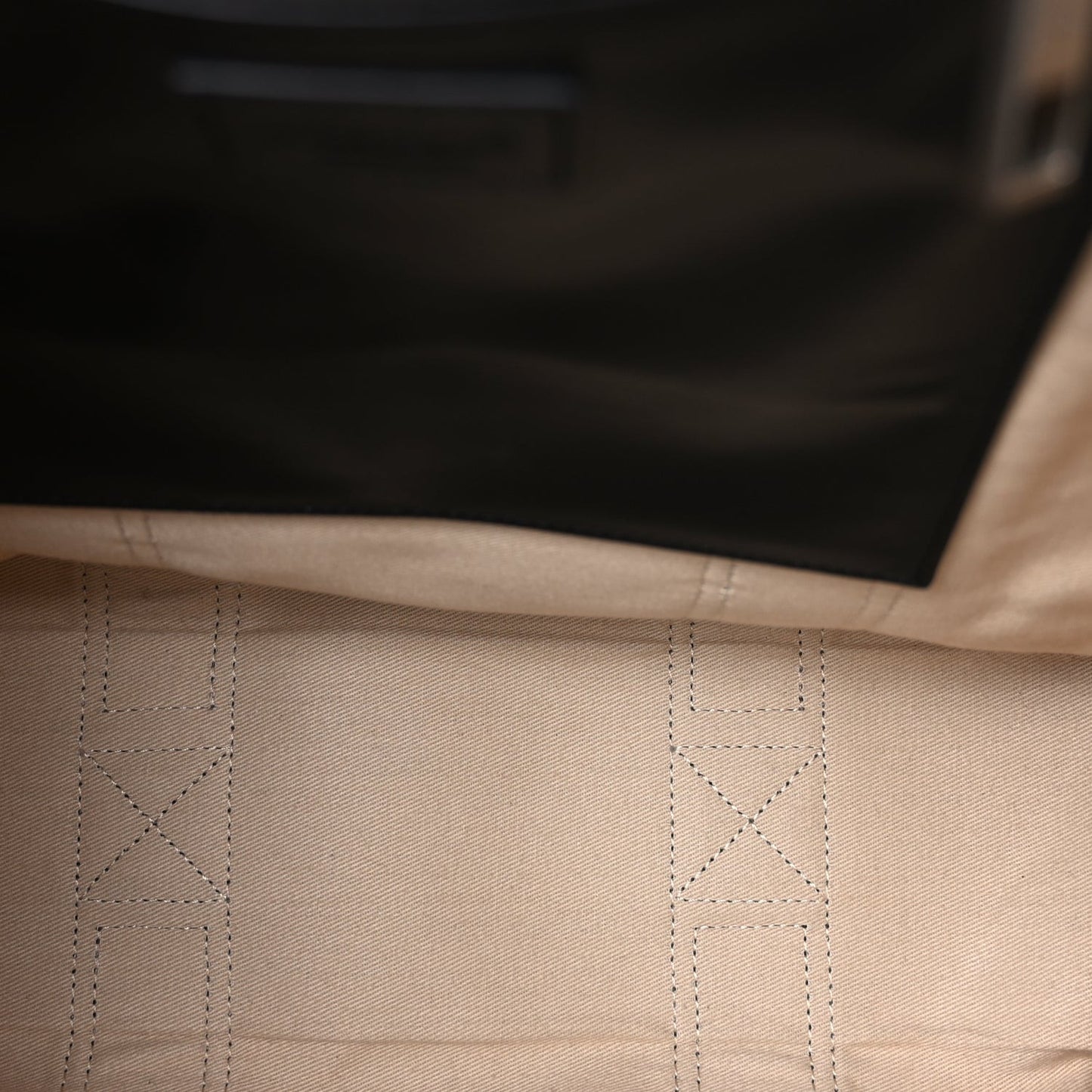 Canvas Le Cuerda Vertical Tote Black